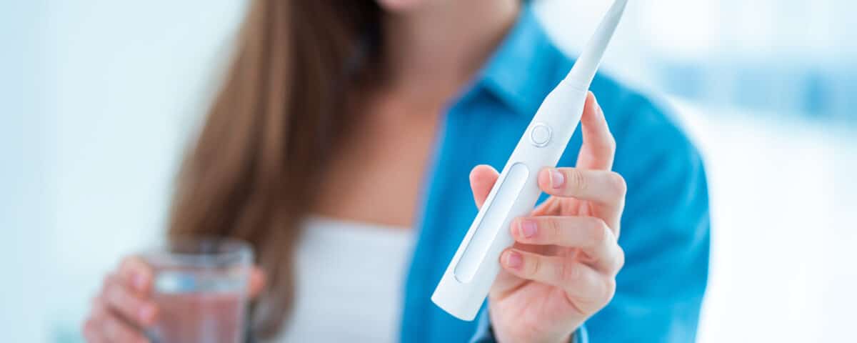 are-electric-toothbrushes-worth-the-hype