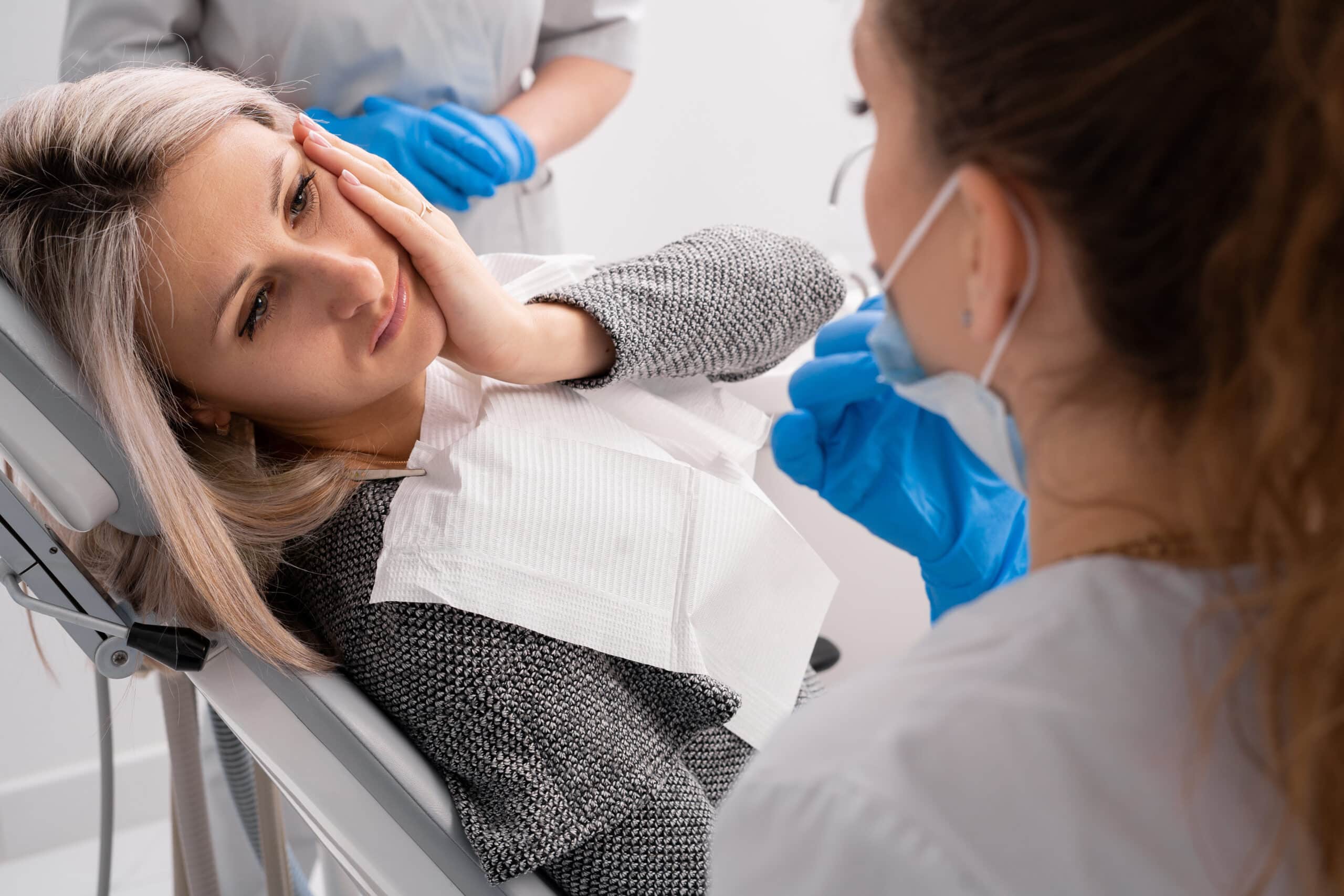 determining-if-youre-experiencing-a-dental-emergency