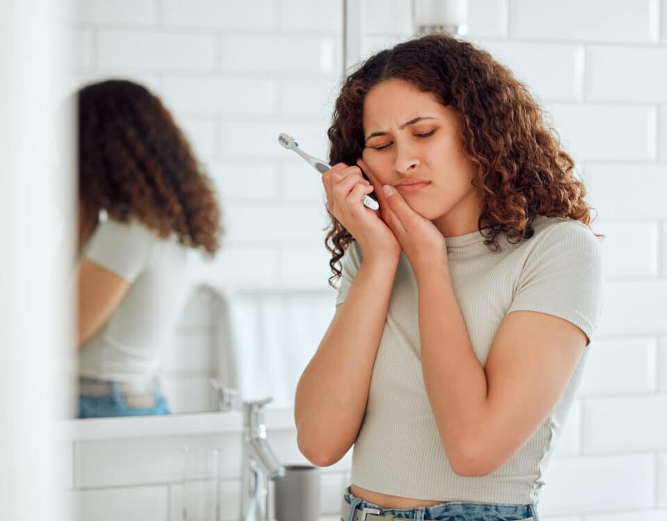 effective-solutions-for-sensitive-teeth