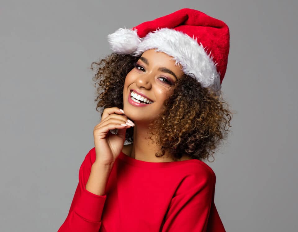 fight-tooth-discoloration-5-tips-for-a-brighter-whiter-smile-this-christmas