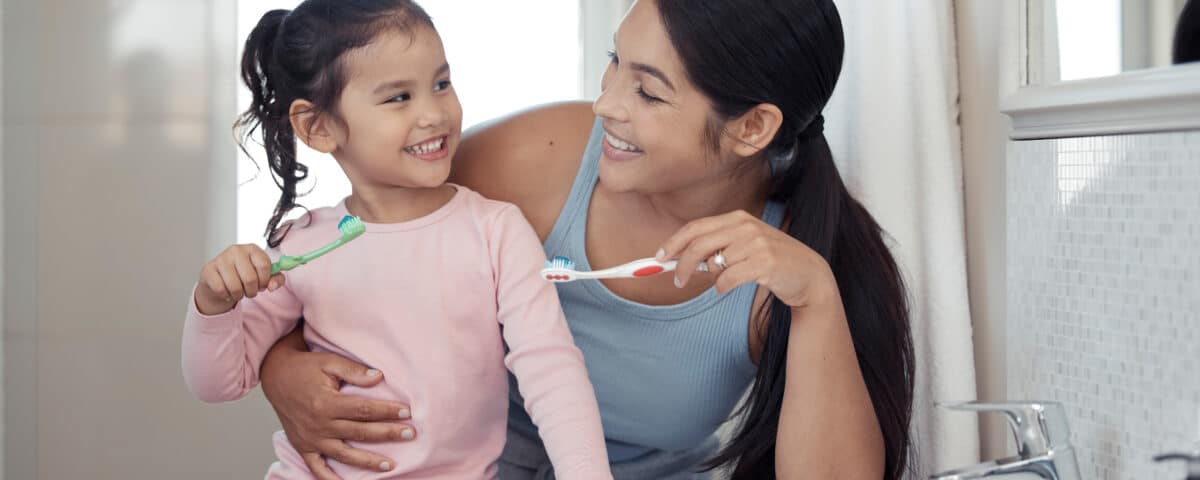 teaching-your-kids-that-dental-care-is-fun