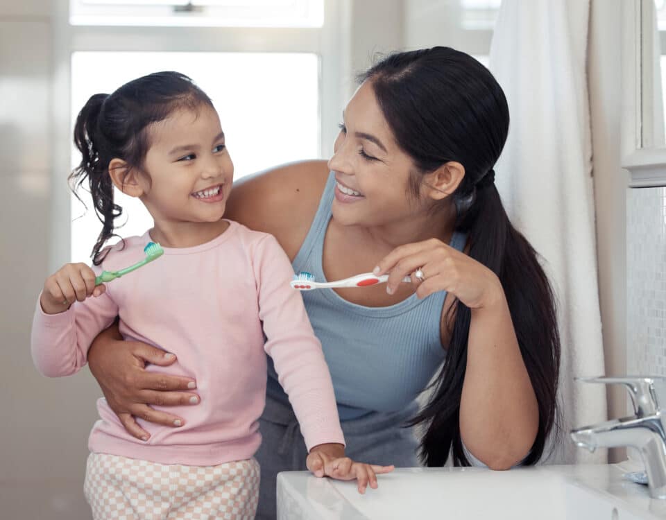 teaching-your-kids-that-dental-care-is-fun