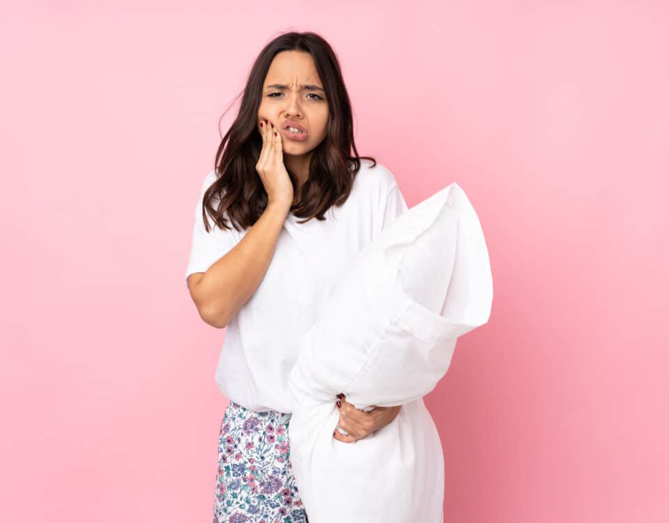 the-link-between-dental-problems-and-sleep-disorders