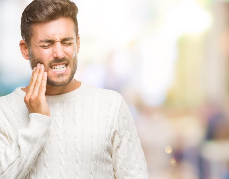 tooth-sensitivity-in-winter-why-cold-weather-can-hurt-your-teeth